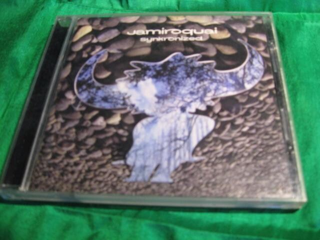 VNiCYh   CD/DVD/rfI 