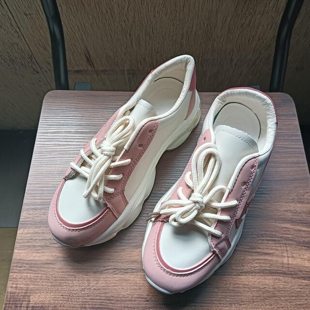 Vi 22.5cm fB[X Xj[J[ zCg V[Y C    t@bV 