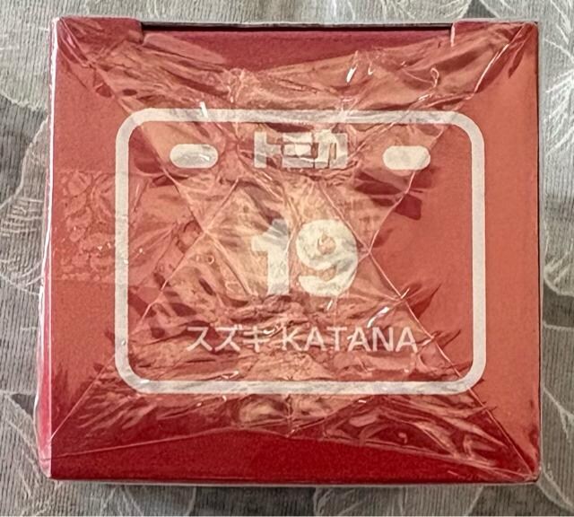 g~J 19 XYL KATANA SCALE 1/32