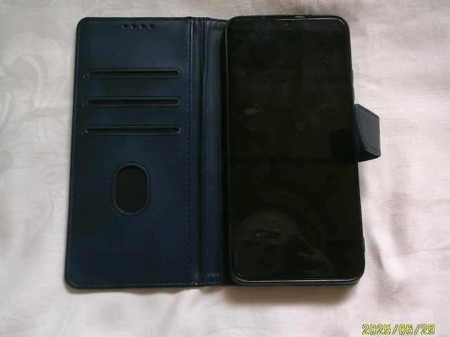 Redmi Vt[@X}[gtH@P[Xt  Ɠd/AV 
