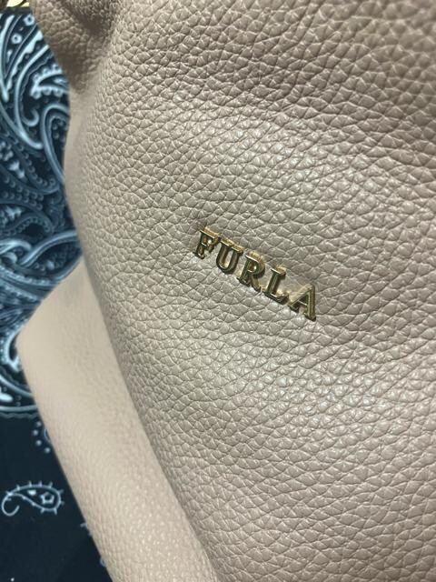 FURLA t V_[obO sNn  uh 