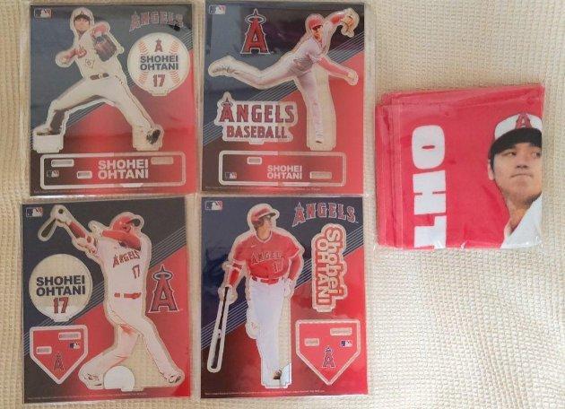 郵便局公式 大谷翔平 アクリルスタンド全4種類+ハンドタオル 完売品 アクスタ 郵便局公式 大谷翔平 アクリルスタンド全4種類+ハンドタオル