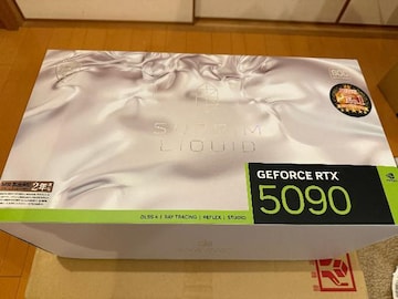 MSI GeForce RTX5090 32G SUPRIM LIQUID SOC   Pimax Crystal Super
