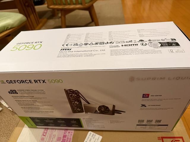 MSI GeForce RTX5090 32G SUPRIM LIQUID SOC   Pimax Crystal Super  PC{/Ӌ@ 