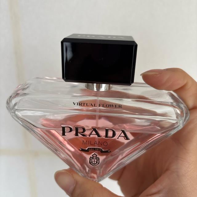 PRADA  Paradoxe Eau de Parfum  uh 
