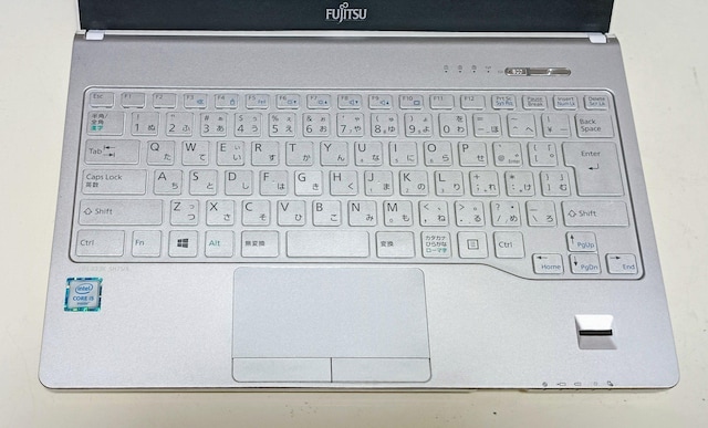 FUJITSU LIFEBOOK Corei5 8GB SSD250GB Windows11 WebJ Office  PC{/Ӌ@ 