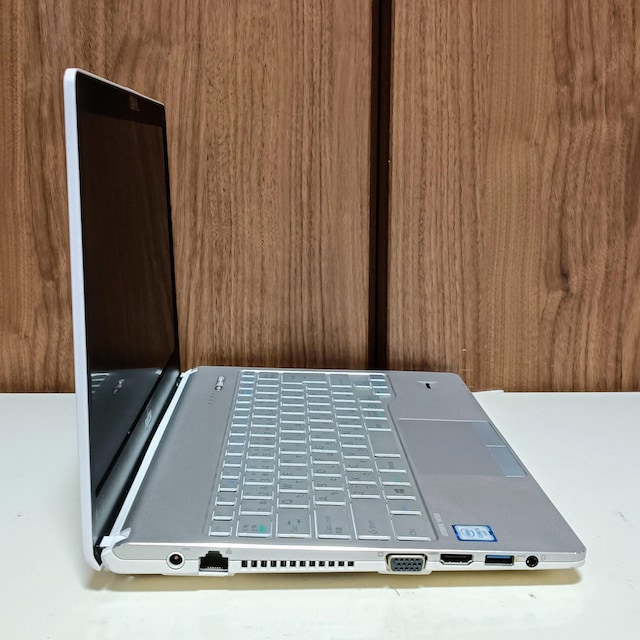 FUJITSU LIFEBOOK Corei5 8GB SSD250GB Windows11 WebJ Office  PC{/Ӌ@ 