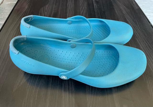 crocs NbNX@fB[X@pvX@^[RCYu[@W8 24cm yʁ@@v[@@C@AEghA@Lv