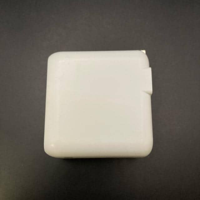 Anker AJ[ PowerPort 2 Elite USB}[d  Ɠd/AV 