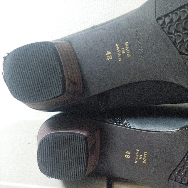 23v~hu[c@25cm  t@bV 