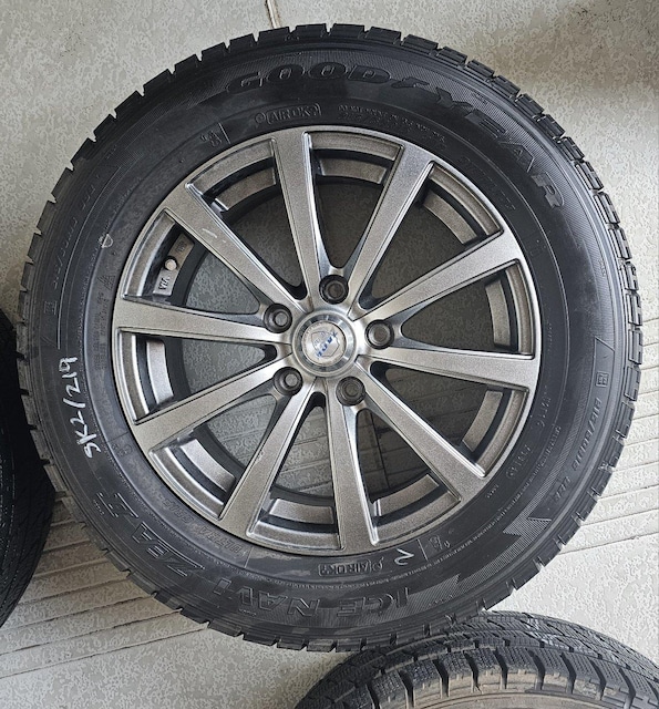 ZACK JP-110 6.5J +53 PCD114.3 ObhC[ ACXirZEAU ~悤4{Zbg 215/60R16  /oCN