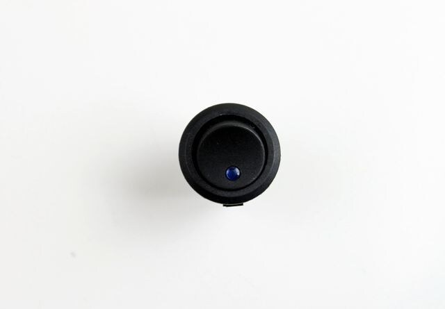 LEDXCb` bJ[XCb`3sI  ON/OFF {^  /oCN