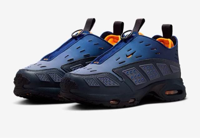 NIKE AIR MAX SNDR SE   uh 