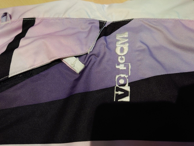 VOLCOM@Xm[EFA  uh 