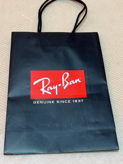 Ray-Ban   uh 