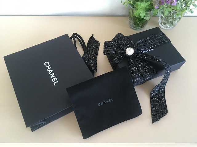 CHANEL\tgP[XE󔠁EVbv܃Zbgp[E{t  uh 