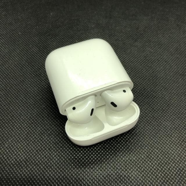  i Apple Abv AirPods GA[|bY 񐢑