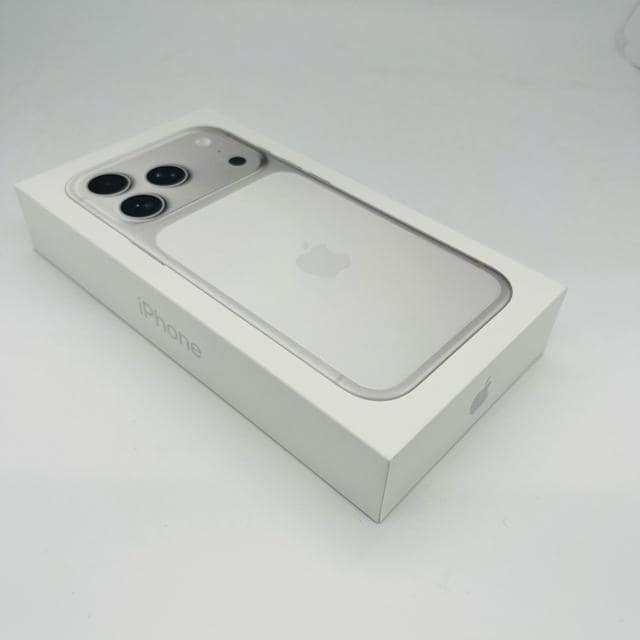 J iPhone 17 Pro 256 GB SIMt[ Vo[ {  Ɠd/AV 