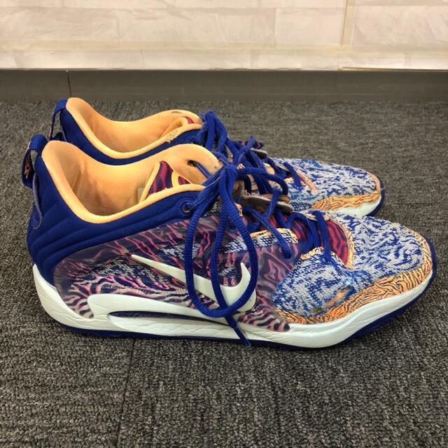  NIKE iCL ubN Xj[J[ DM1054-400