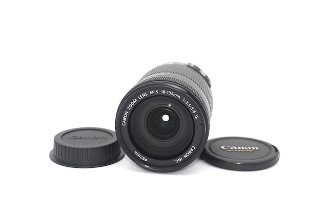 1{ƕ֗ȃYCanon EF-S 18-135mm IS   Ɠd/AV 