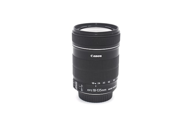 1{ƕ֗ȃYCanon EF-S 18-135mm IS  Ɠd/AV 