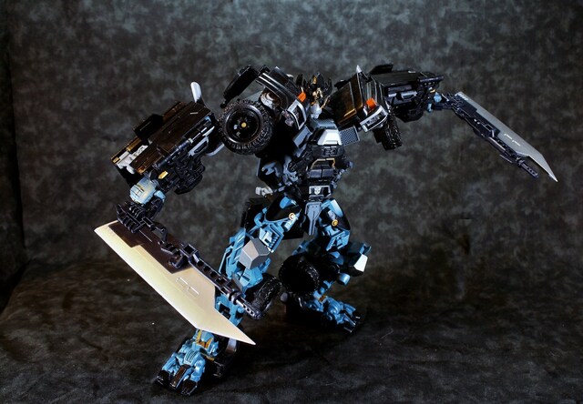  FAns WAnT IT FWI-2BATTLE CANNONS AND ARM BLADES  zr[ 