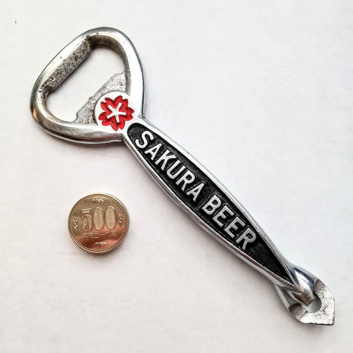 サクラビール 栓抜き SAKURA BEER Botoru Opener 中古品 錆び