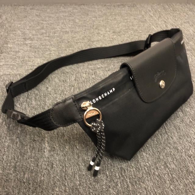  LONGCHAMP V {fBobO ubN  uh 