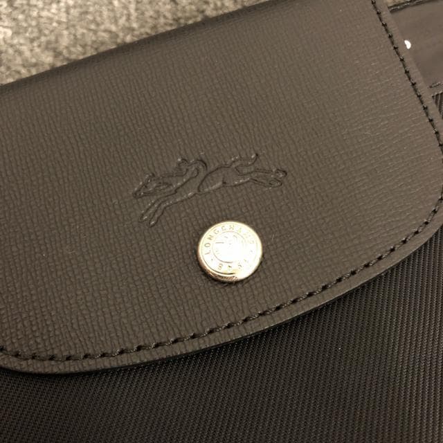  LONGCHAMP V {fBobO ubN  uh 