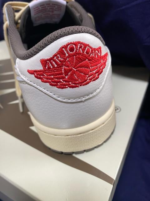 Air Jordan1 Low Travis Scott o[XJ@27.0  W[/X|[c 