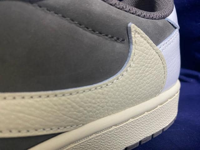 Air Jordan1 Low Travis Scott o[XJ@27.0  W[/X|[c 