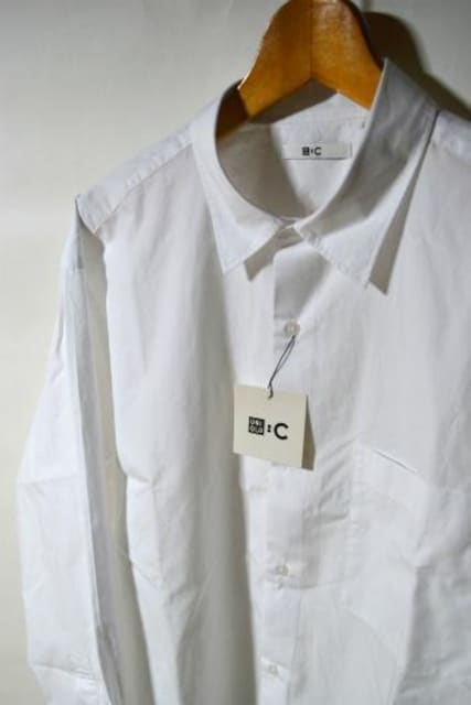 Vi UNIQLO C jNC u[hI[o[TCYVc  zCg L Y n JWA LC gp  uh 