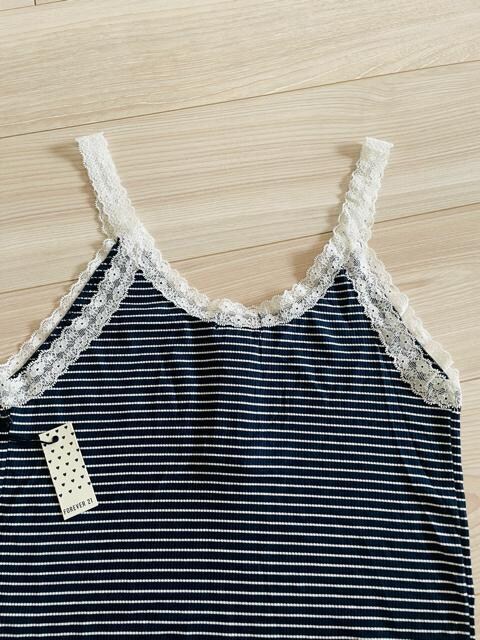 Vi@FOREVER21 {[_[XgCv L~\[ [Xgt  uh 
