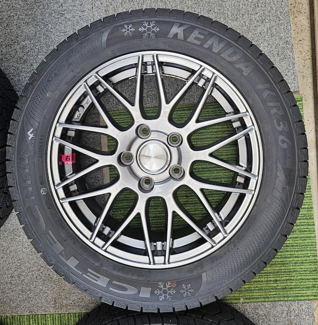 HumanlineA~ 16in 6.5J +48 PCD114.3 KENDA KR36 ICE TEC NEO  oa  /oCN
