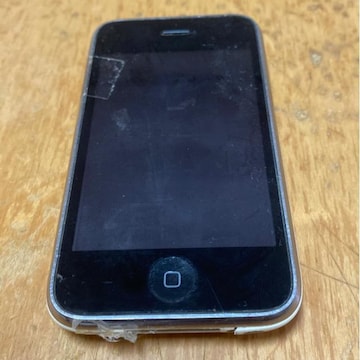 iPhone ^ԕs@32GB WN