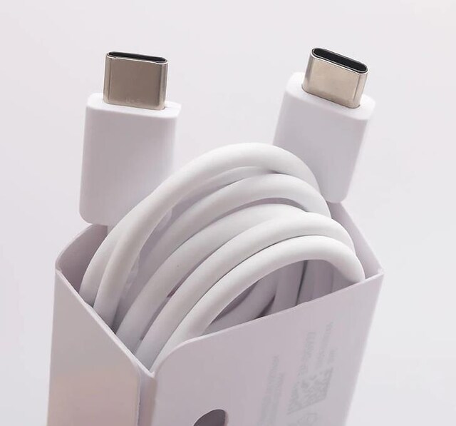 zCg USB-C Type-C to Type-C 2m P[u PDΉ 3A }[d