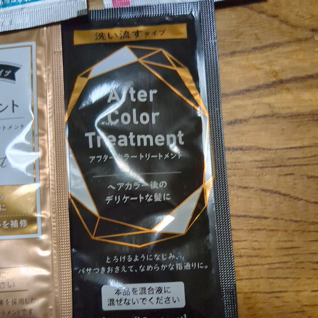 At^[J[g[gg