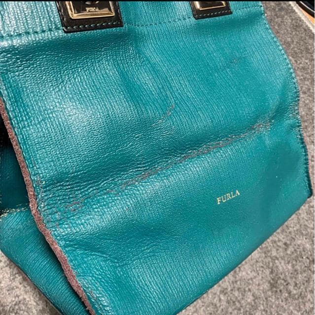 y1~X^[gzyFURLA / tz U[ / nhobO  uh 