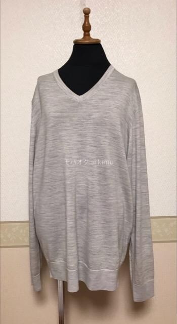 UNIQLO E[Vjbg  O[ 