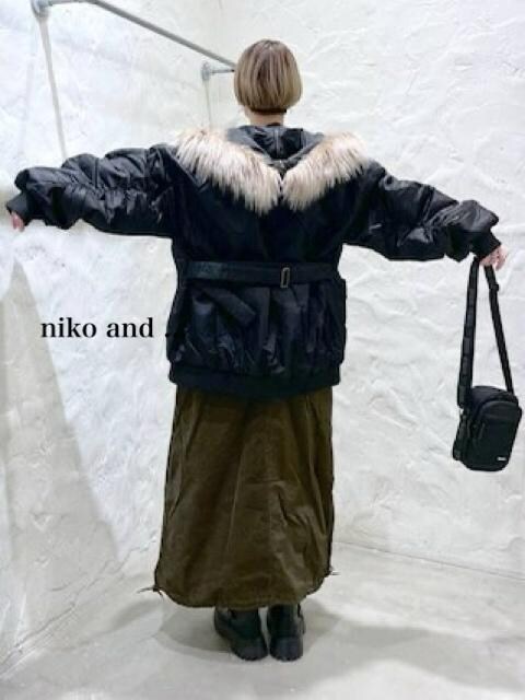 Vi@niko and ...t@[tȓtCgR[g