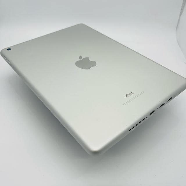B 100% iPad 6 6 32 GB Wi-Fi Vo[ {  PC{/Ӌ@ 