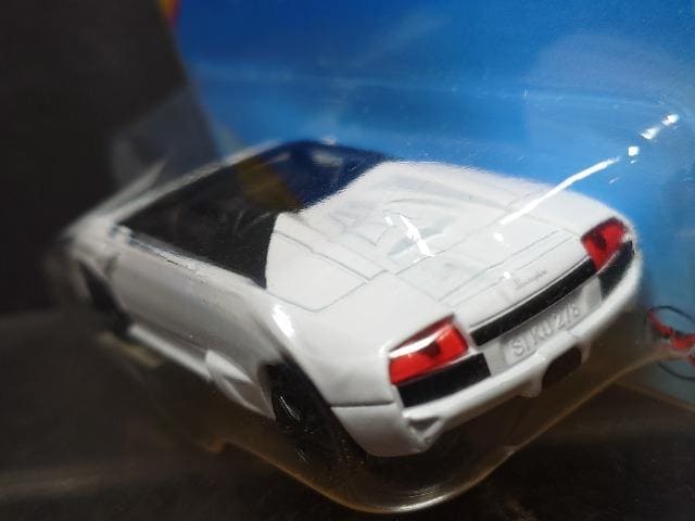 siku1318{M[j VGS [hX^[