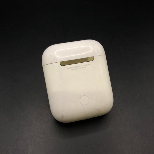  i Apple Abv AirPods GA[|bY 񐢑  Ɠd/AV 