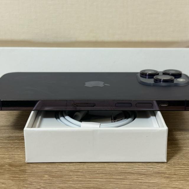 iPhone14ProMax 256GB fB[vp[v SIMt[  Ɠd/AV 