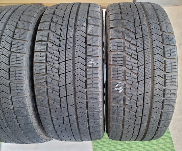 NTX fr STOh O  18C`8j+45 5/114.3X^bhX^Ct4{ZbgBRIDGESTONE  /oCN