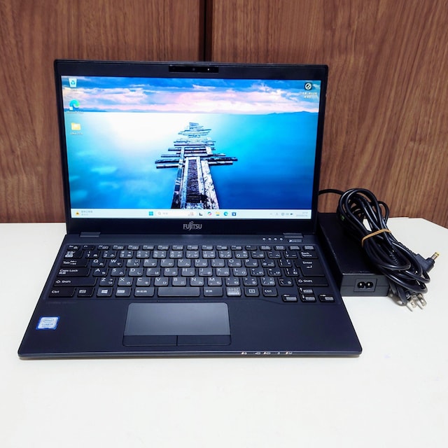 FUJITSU LIFEBOOK Corei5 8GB M.2 NVMe SSD512GB ^ y m[gPC tHD  PC{/Ӌ@ 