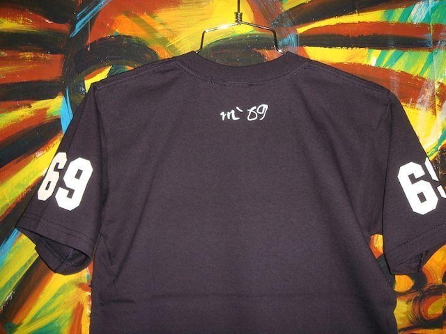 M-69 IWi One Blood 69 TVc [c bN QG X^  jt@bV 