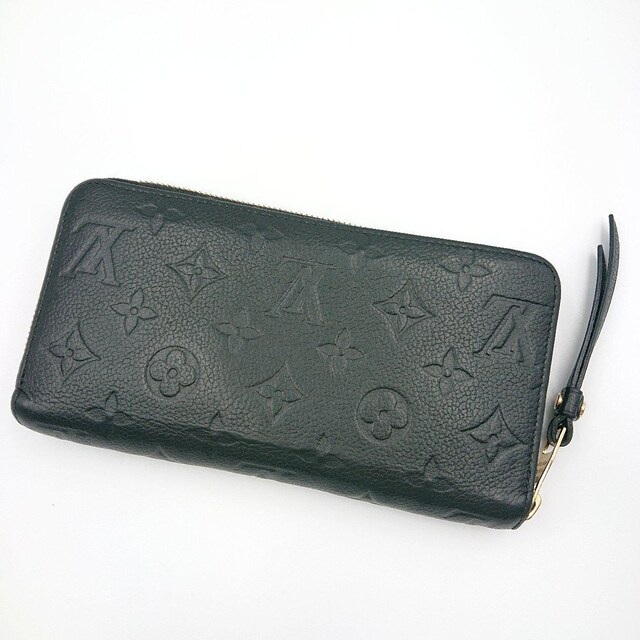 LOUISVUITTON z