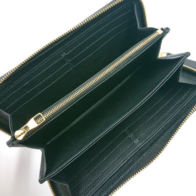LOUISVUITTON z