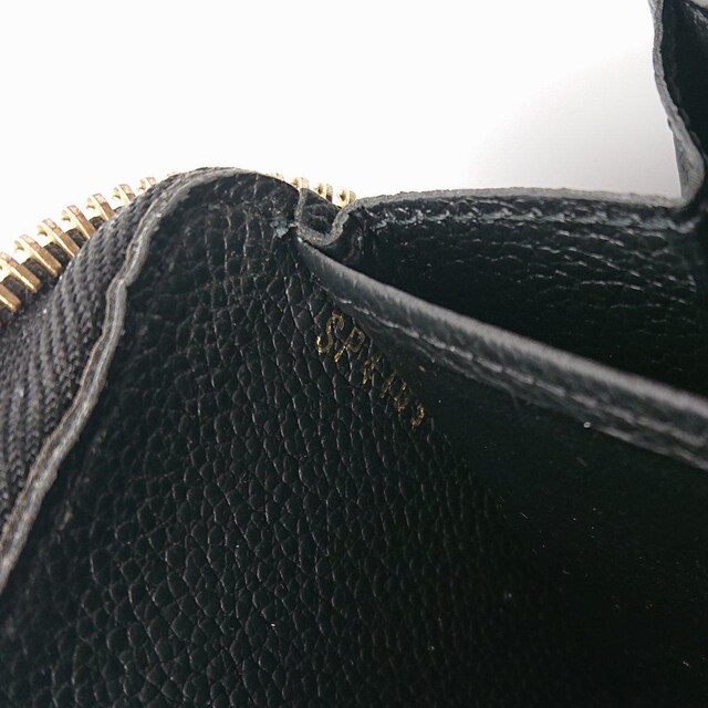 LOUISVUITTON z